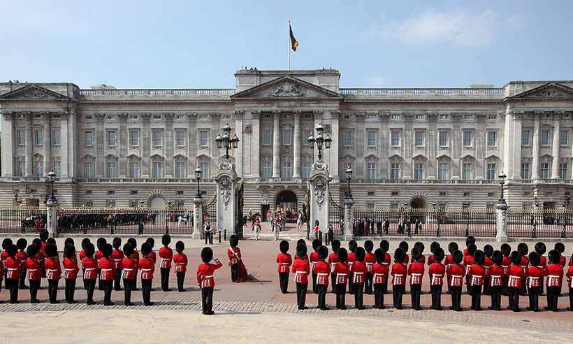 buckingham-palace-t